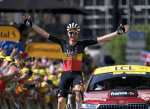 Tim Wellens gana desde la escapa la etapa 15 del Tour y todo sigue igual