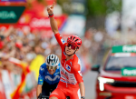 Tadej Pogačar ganó la Etapa 6 de La Vuelta 2026 y sigue vistiendo de rojo