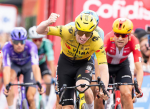 Brennan Gana su quinta Etapa en La Vuelta 2026 y Mas sigue como líder