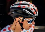 MET trae a Chile el casco del campeón del Tour Tadej Pogačar