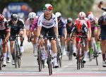 El local Nizzolo gana la etapa 13 del Giro y Bernal sigue de Rossa