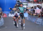 Lennard Kamna gana la etapa 4 del Giro de Italia y Juan Pedro López se viste de Rossa