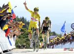 Espectacular Pogačar remonta y sigue al frente de la clasificación del Tour de France