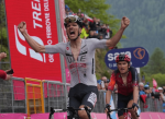 Joao Almeida gana la 16ª etapa del Giro y Thomas recupera el liderato de la general