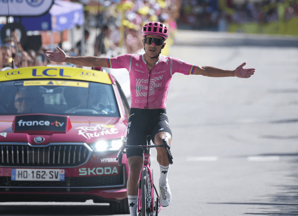 Richard Carapaz es el ganador de la Etapa 18 del Tour 2026 y Pogačar sigue como líder