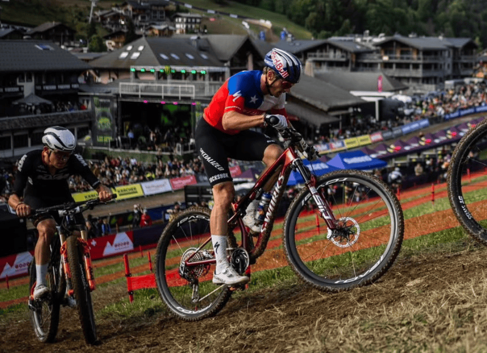 Martín Vidaurre Top10 en la Copa del Mundo de Les Gets en Short Track (XCC)
